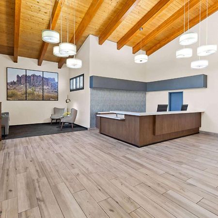 Days Inn & Suites By Wyndham Mesa Near Phoenix Εξωτερικό φωτογραφία