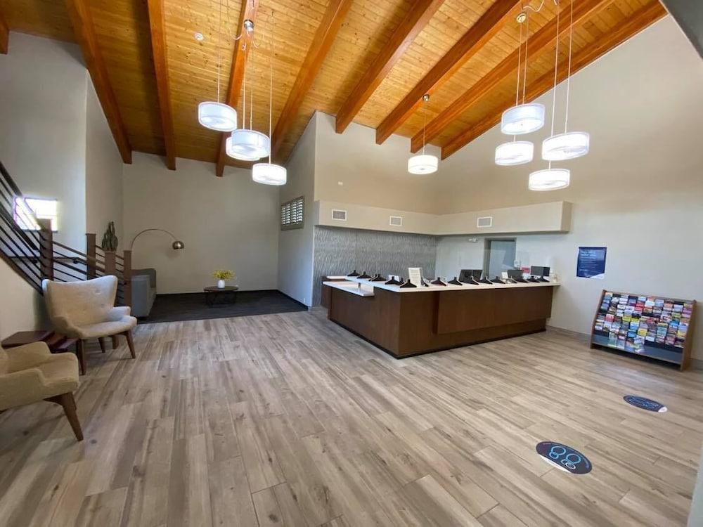Days Inn & Suites By Wyndham Mesa Near Phoenix Εξωτερικό φωτογραφία