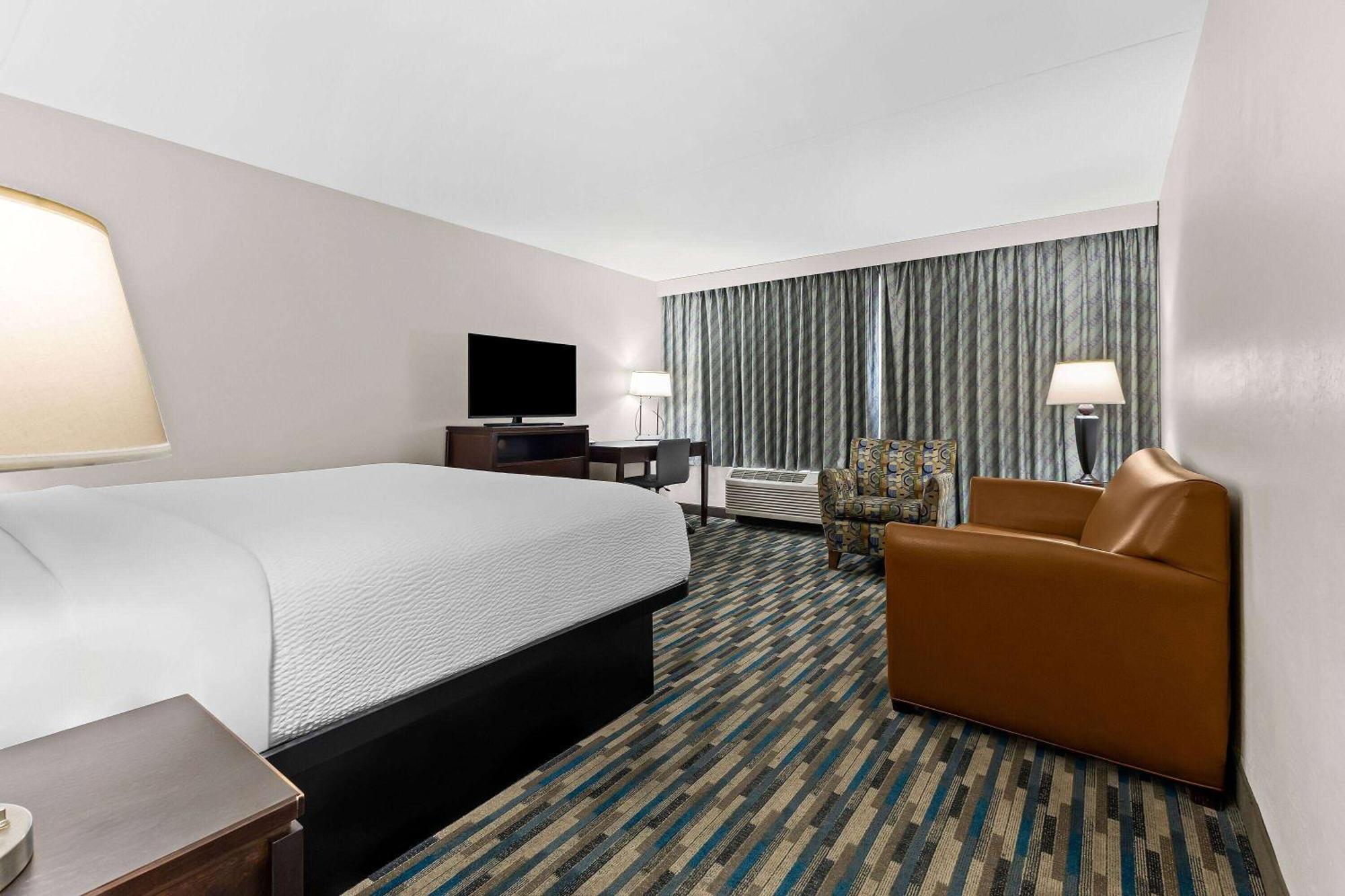 Days Inn & Suites By Wyndham Mesa Near Phoenix Εξωτερικό φωτογραφία