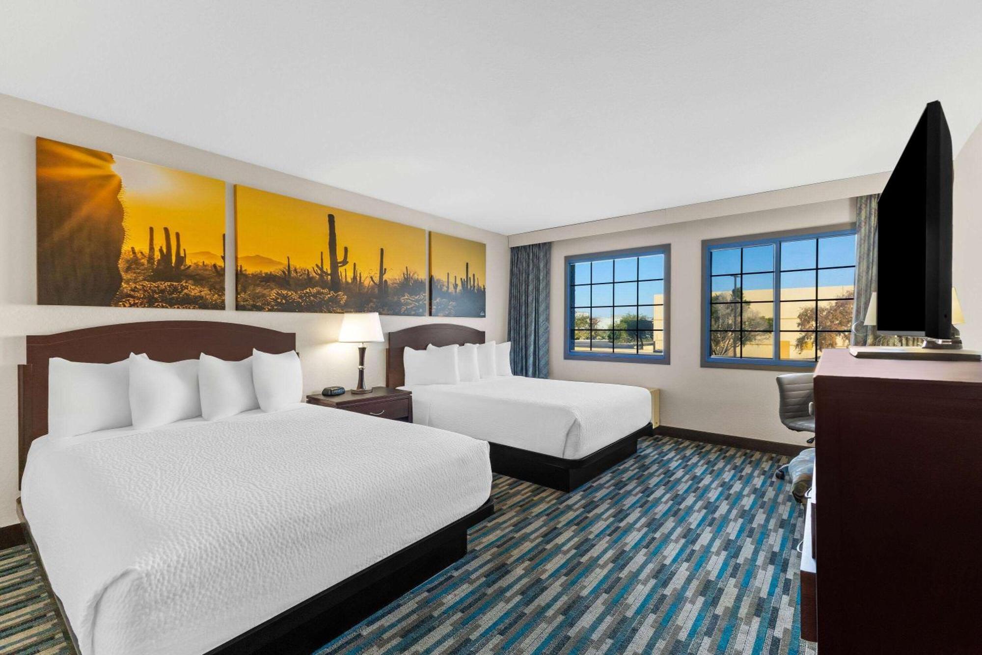 Days Inn & Suites By Wyndham Mesa Near Phoenix Εξωτερικό φωτογραφία