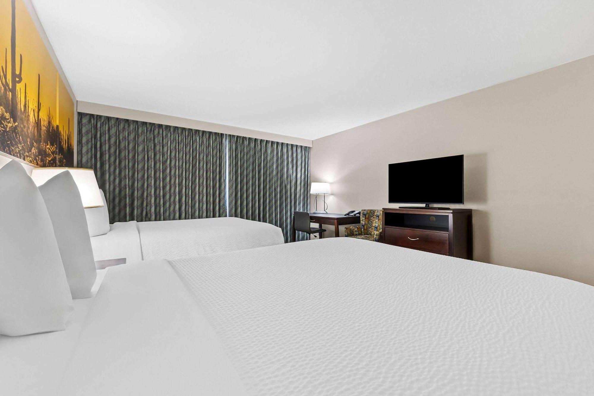 Days Inn & Suites By Wyndham Mesa Near Phoenix Εξωτερικό φωτογραφία