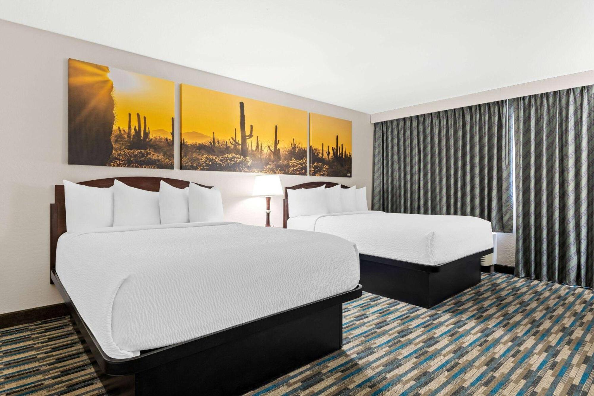 Days Inn & Suites By Wyndham Mesa Near Phoenix Εξωτερικό φωτογραφία